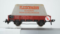 Fleischmann H0 Konvolut 1 Kühlwagen "G+H Isover", 1 Flachwagen mit Plane "Schienen-Reinigungswagen", 1 Flachwagen, DB (unvollständig)