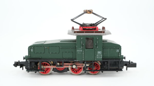 Arnold N E-Lok BR E6306 grün (Simplex-Kupplungen)