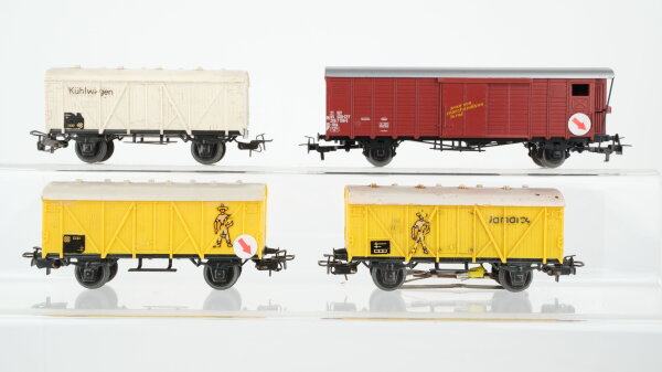 Märklin H0 Konvolut 4 gedeckte Güterwagen "Bananenwagen, Kühlwagen, für Güter die Bahn" DB/SBB-CFF (Abbrüche)