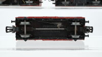 Märklin H0 Konvolut 4 gedeckte Güterwagen, 1 gedeckter Güterwagen mit beleuchtetem Zugschluss DB