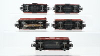Märklin H0 Konvolut 4 gedeckte Güterwagen, 1 gedeckter Güterwagen mit beleuchtetem Zugschluss DB
