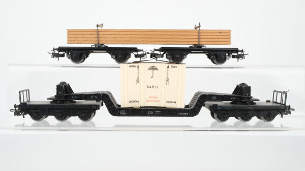 Märklin H0 Konvolut 2 Drehschemelwagen mit Holzbalken, 1 Schwerlastwagen mit Überseekiste "BAHIA" DB