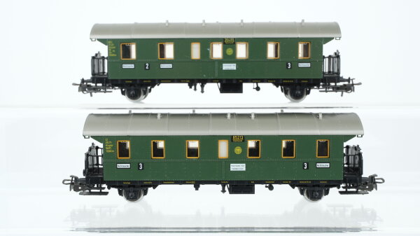 Märklin H0 Konvolut 1 Personenwagen  2./3.Kl., 1 Personenwagen 3.Kl. DR
