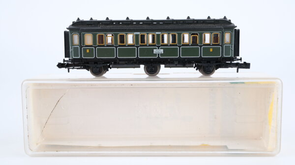 Minitrix  N 51 3161 00 Schnellzugwagen 3.Kl. K.Bay.Sts.B.