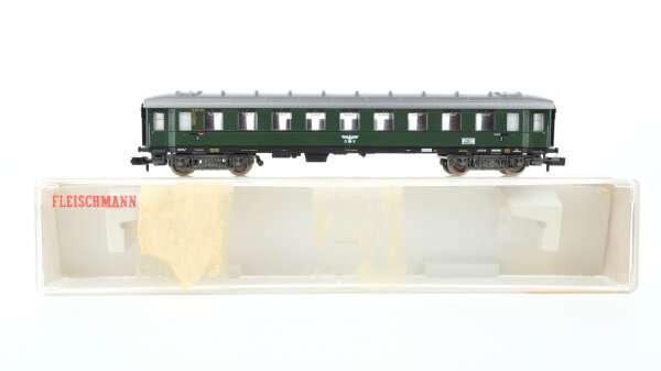 Fleischmann N 8131K Schnellzugwagen 3.Kl. DR