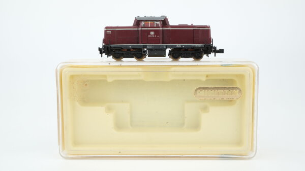 Minitrix N 51 2048 00 Diesellok BR 212 216-6 DB (1 Kupplung abgebrochen)