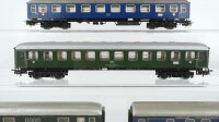 Märklin H0 Konvolut 1. Packwagen grün, 1 Personenwagen 2.Kl. grün, 1. Personenwagen 1.Kl. blau, 1 Speisewagen "DSG" rot, 1 Schlafwagen balu DB/CIWL (Abbruch)