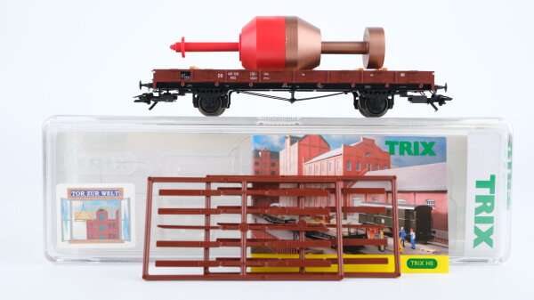 Trix H0 24052 Rungenwagen mit Hafenmarkierungstonne DB