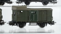 Märklin H0 Konvolut 3 Personenzugbegleitwagen, 1 Packwagen, 1 Personenwagen DB/u.a.