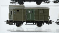 Märklin H0 Konvolut 3 Personenzugbegleitwagen, 1 Packwagen, 1 Personenwagen DB/u.a.