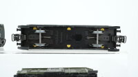 Märklin H0 Konvolut 2 Personenwagen 2.Kl. grün, 2 Personenzugbegleitwagen grün DB (Abbruch)