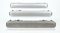 Märklin H0 Konvolut 1 Packwagen grün, 2 Personenwagen 1.Kl. blau mit Innenbeleuchtung DB