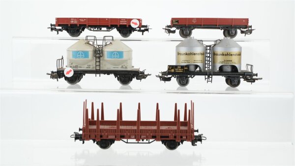 Märklin H0 Konvolut 2 Silowagen "Braunkohlenstaub, Quarz Werke", 2 Niederbordwagen, 1 Rungenwagen DB (Abbrüche)