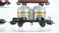 Märklin H0 Konvolut 2 Silowagen "Braunkohlenstaub, Quarz Werke", 2 Niederbordwagen, 1 Rungenwagen DB (Abbrüche)