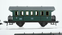 Fleischmann H0 Konvolut 2 Personenwagen 2. Kl., Personenwagen 1./2. Kl., Gepäckwagen DB/u.a.