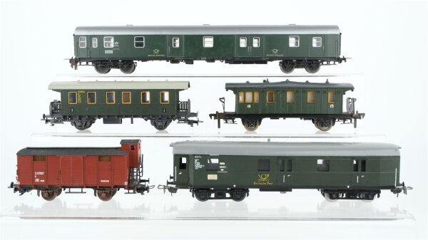 Unbekannt H0 Konvolut Personenwagen 1./2. Kl., Personenwagen 2. Kl., Packwagen mit Bremserhaus, 2 Postwagen