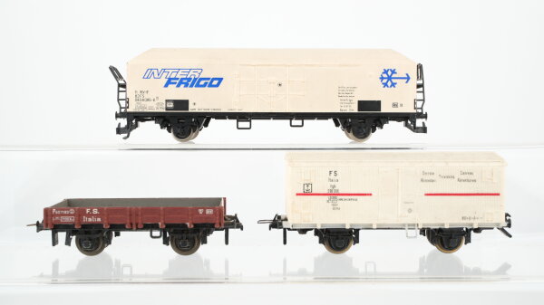 Rivarossi H0 Konvolut Kühlwagen "InterFrigo", gedeckter Güterwagen, Niederbordwagen FS Italia (Abbrüche)