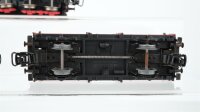 Märklin H0 Konvolut Niederbordwagen mit Boot, Autotransportwagen mit 4 Autos, Tender mit Kohle DB/FS