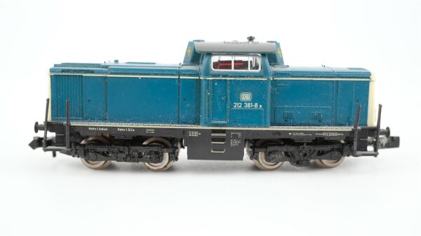 Fleischmann N Diesellok BR 212 DB (Licht Front defekt)