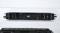 Schicht H0 Konvolut 2 Abteilwagen "18432" 2.Kl. grün, Personenwagen 3.Kl. grün, Packwagen blau MAV/DR/u.a.