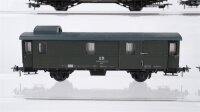 Unbekannt H0 Konvolut Schienenbus-Beiwagen beige/rot, 2 Packwagen, 1 Peresonenwagen rot, DB/DR
