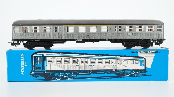 Märklin H0 4083 Reisezugwagen (Silberling) 1./2.Kl. AB4nb / ABnb 703 / ABnr der DB