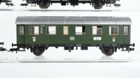 Fleischmann H0 Konvolut 2 Personenwagen 1. Kl., 2 Personenwagen 2. Kl., Gepäckwagen DB