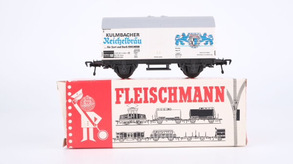 Fleischmann H0 5046 Gedeckter Güterwagen 21 80 022 2 046-7 [P] DB