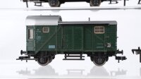 Fleischmann H0 Konvolut 2 Personenwagen 2. Kl, 2 Gepäckwagen DB/u.a.