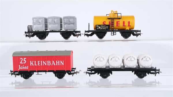 Klein Modellbahn H0 Konvolut 2 Behältertragwagen (Von Haus zu Haus), Tankwagen (Shell), gedeckter Güterwagen (25 Jahre Kleinbahn) (Abbrüche)