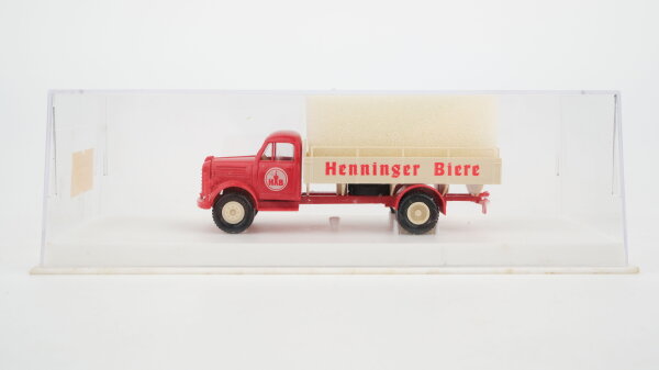 Brekina H0 4311 Borgward B 4500 Pritschen-LKW Henninger Biere