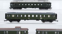 Liliput H0 Konvolut 3 Personenwagen 2. Klasse, 2 Packwagen 4 achsig DB (Puffer fehlen teilweise)