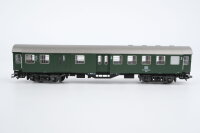Märklin H0 4133 Reisezugwagen (PERSONENWAGEN 2.KL MIT GEPÄCKABTEIL) BDyg 533 der DB