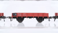 Fleischmann H0 Konvolut 4 Niederbordwagen, 2 Niederbordwagen mit Ladung, 2 achsig DB (1 Trittbrett abgebrochen)
