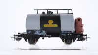 Unbekannt H0 Konvolut 2 Tankwagen mit Bremserhaus, 1 Tankwagen, 2 achsig B/ ÖBB