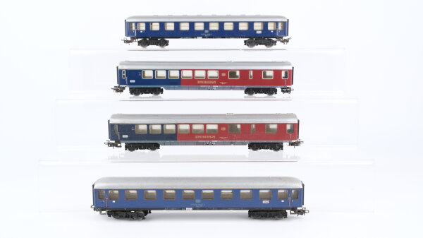 Märklin H0 Konvolut 2 Personenwagen 1. Kl., 2 Personenwagen 1. Kl. mit Speiseabteil DB