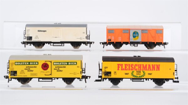 Fleischmann H0 Konvolut gedeckter Güterwagen (Chiquita), 3 Kühlwagen (Fleischmann 100 Jahre, Holsten-Bier u.a.) DB