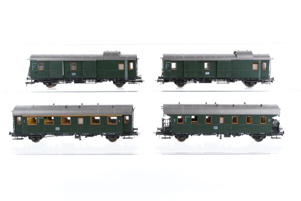Roco H0 Konvolut Donnerbüchse 2. Kl., Umbauwagen 1. Kl., Gepäckwagen DB