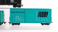 Unbekannt H0 Konvolut US gedeckte Güterwagen, Kühlwagen, 4-achsig Penn Central u. a.