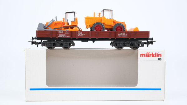 Märklin H0 4474 Niederbordwagen mit Planierraupe und Schaufellader DB