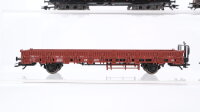 Märklin H0 Konvolut 2 Niederbordwagen 2-achsig, 2 Niederbordwagen 4-achsig, Niederbordwagen mit Ladung "Holzbretter" DB