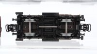 Märklin H0 Konvolut Kesselwagen mit Bremserhaus "Esso", Flachwagen mit Bremserhaus und Holzladung, Güterzugbegleitwagen, gedeckter Güterwagen mit Bremserhaus, gedeckter Güterwagen DB u.a.