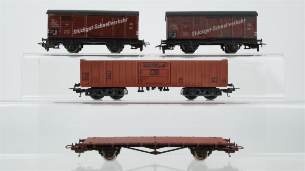 Klein Modellbahn/ Lima H0 Konvolut Hochbordwagen 4-achsig, Flachwagen, gedeckter Güterwagen "Stückgut-Schnellverkehr" DB u. a. (teilweise patiniert)