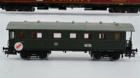 Schicht H0 Konvolut 2 Personenwagen 4-achsig grün, Speisewagen "Mitropa" rot, Schlafwagen "Mitropa" rot, Personenwagen 2.Kl. grün DR/Mitropa (Abbrüche)