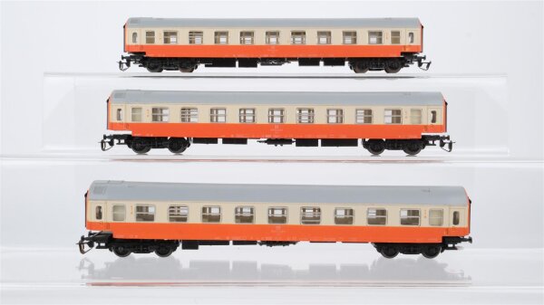 BTTB TT Konvolut Abteilwagen 1. Kl. 4-achsig DR (eine Kupplung fehlt)