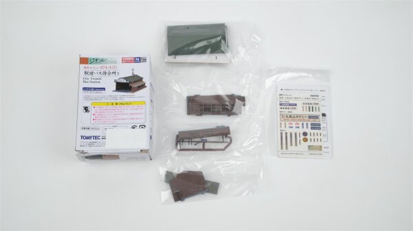 Tomytec N 074-3 City Transit Bus Station (1:150)