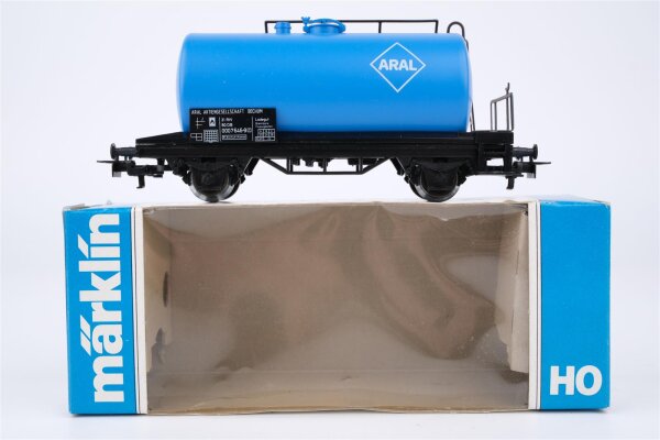 Märklin H0 4440 Mineralöl-Kesselwagen  Einheitskesselwagen der DB