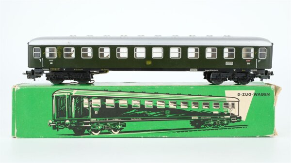 Märklin H0 4022 Personenwagen 2.Kl. grün DB