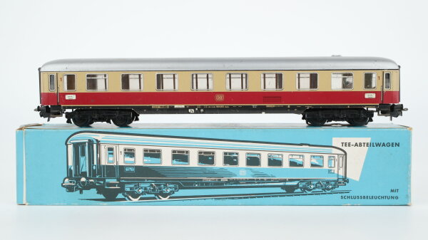 Märklin H0 4059 Reisezugwagen (TEE, 1.Kl.) Av4üm der DB
