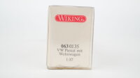Wiking H0 0630135 VW Passat rot mit Wohnwagen
